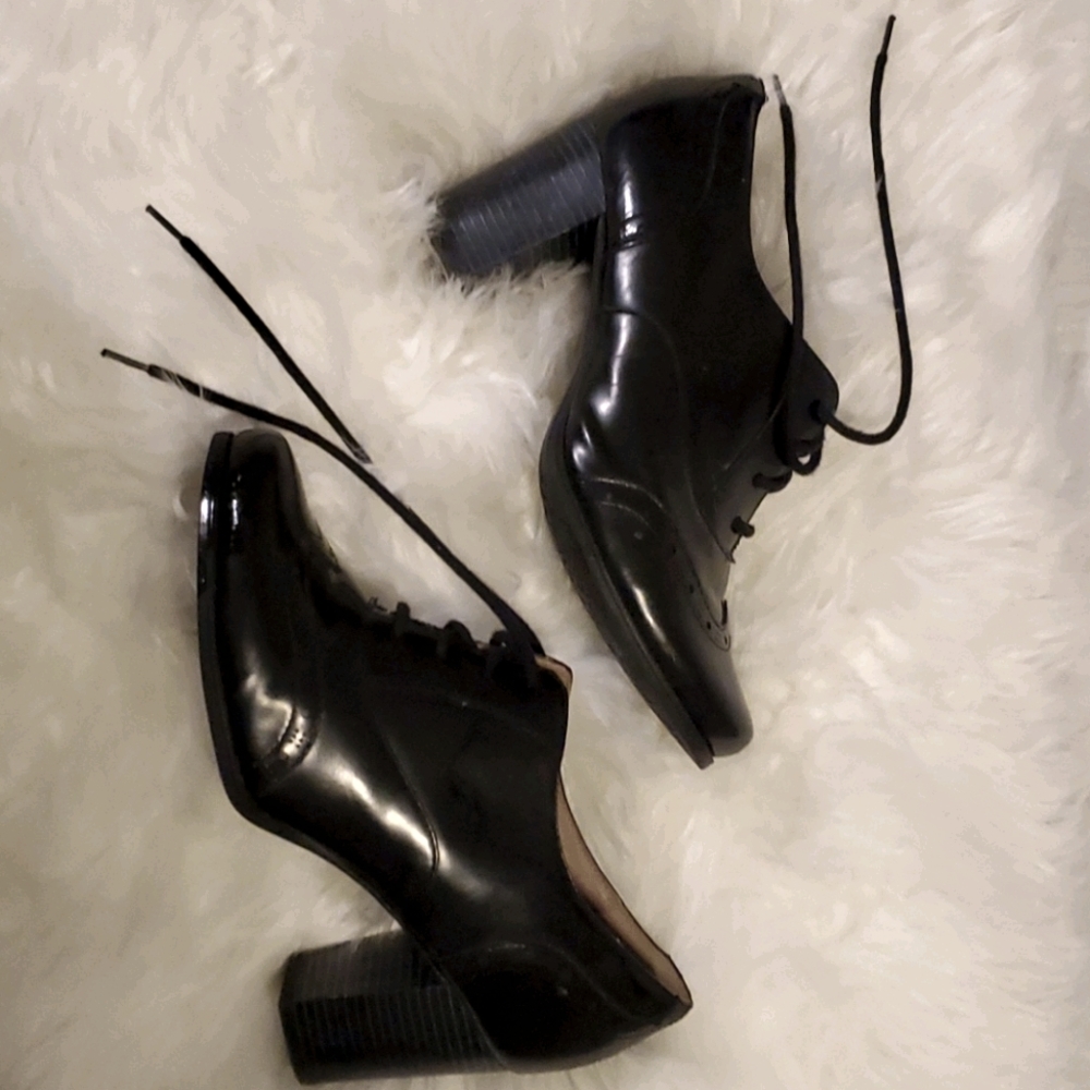 Clarks black lace up heels